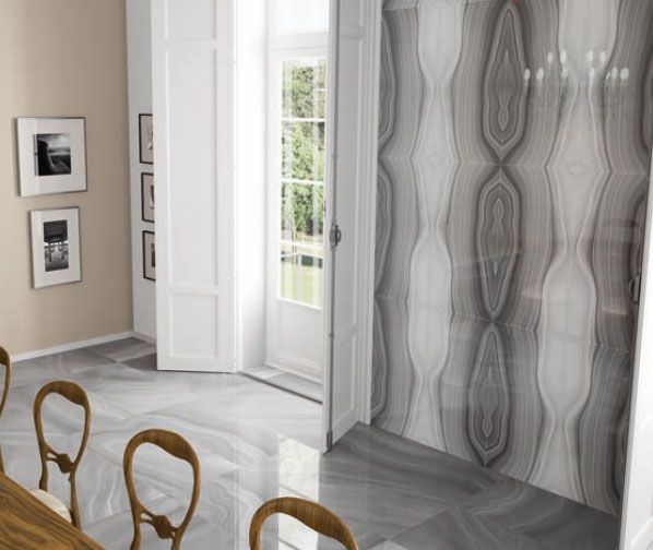 Глянцевый керамогранит в дизайне магазинов