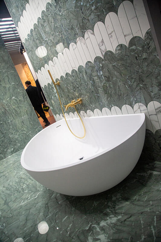 21 Cersaie2021_vasche949_incom_72dpi.jpg