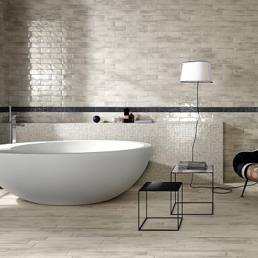 Brickell White Gloss7.5x30