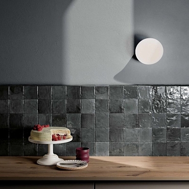 Poetry Colors Blue7.5x10